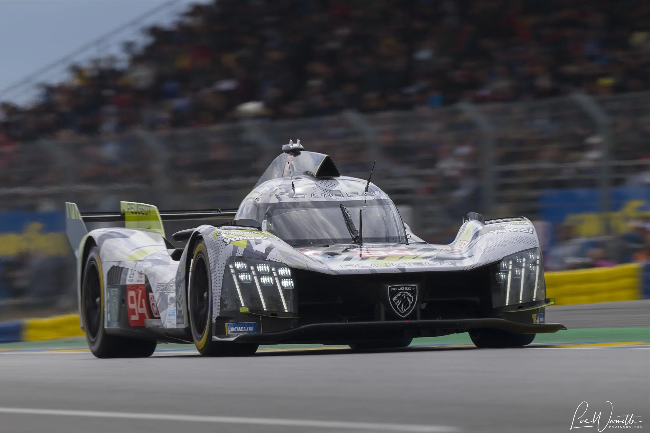 9X8 N°93 PEUGEOT TotalEnergies LE MANS Spark 1/43 Peugeot 9X8 Totalenergies 2023 Le Mans P. di